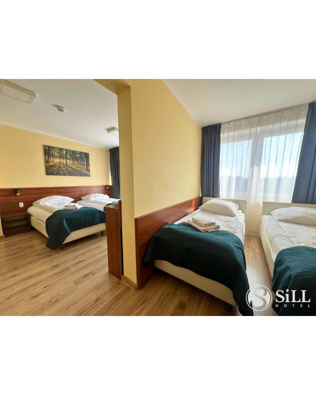 Hotel Sill Кельце Екстер'єр фото
