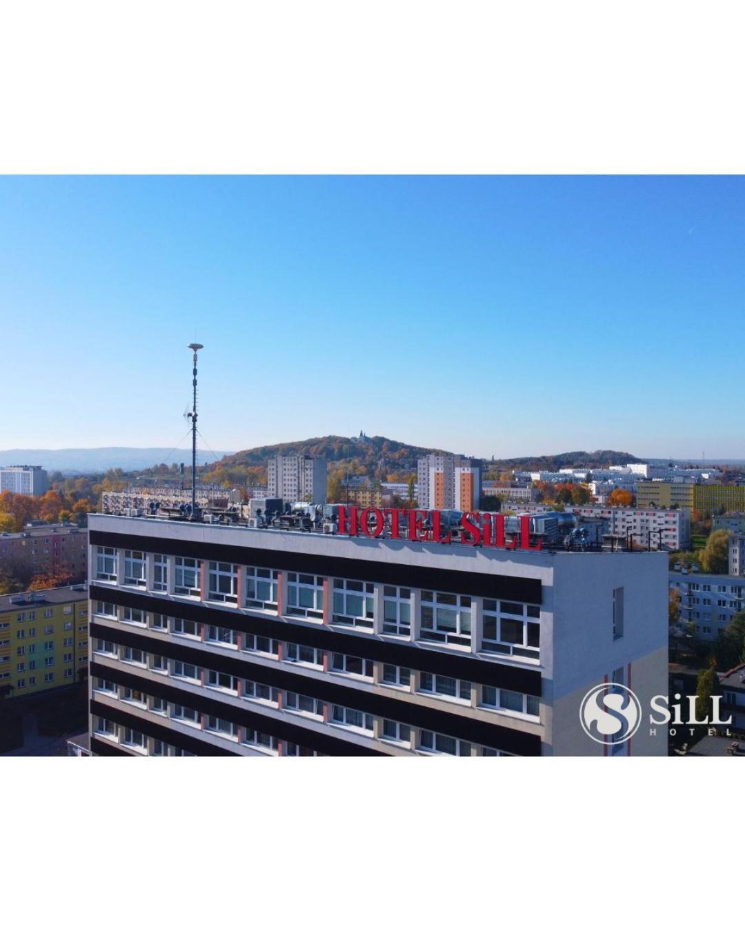 Hotel Sill Кельце Екстер'єр фото
